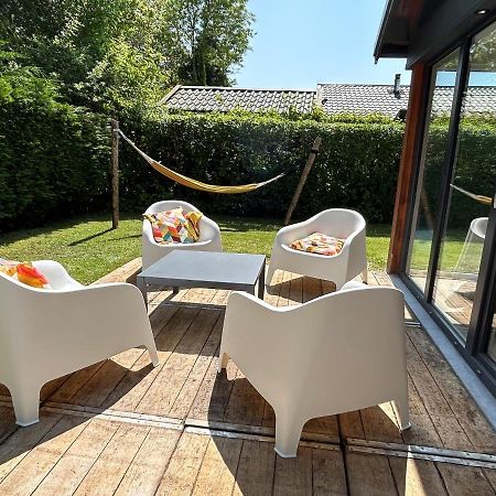 Oosterschelde Lodge Met Veel Privacy En Dicht Bij Het Water Scherpenisse Bagian luar foto