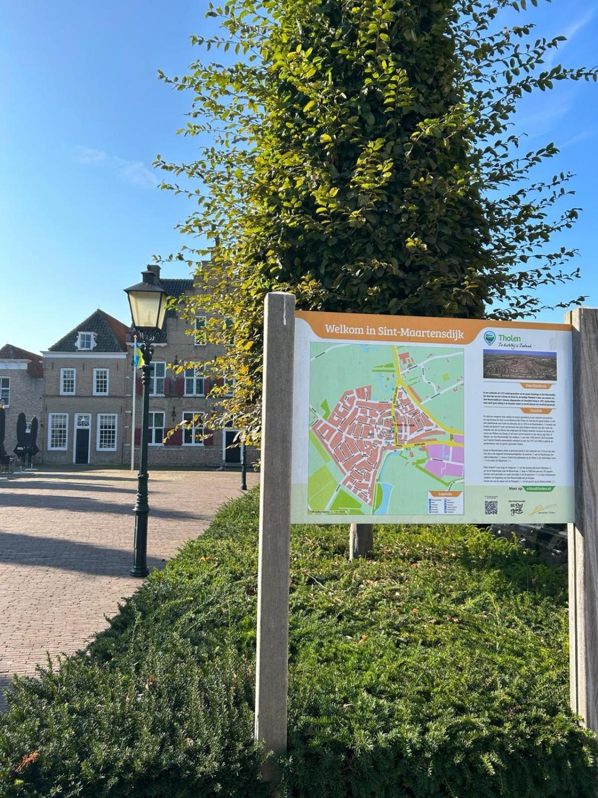 Oosterschelde Lodge Met Veel Privacy En Dicht Bij Het Water Scherpenisse Bagian luar foto